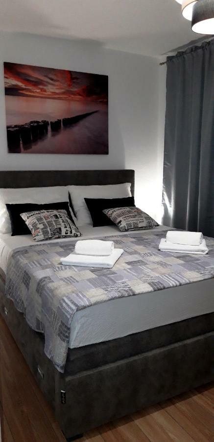 Two New Apartments By The Town Center ザダル 部屋 写真